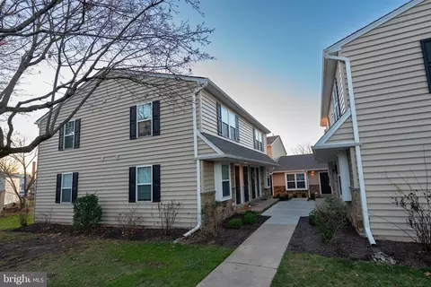 217 W Broad St #13, Telford, PA 18969