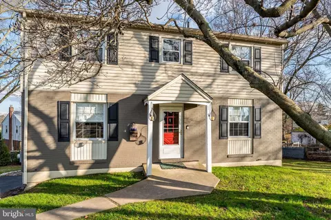 963 Belvoir Rd, Plymouth Meeting, PA 19462