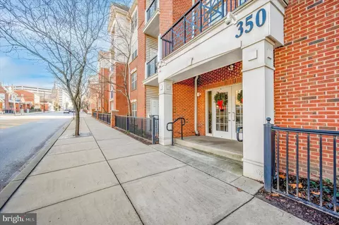 350 W Elm St #3222, Conshohocken, PA 19428