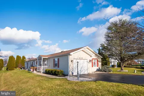1102 Harvest Ln, North Wales, PA 19454