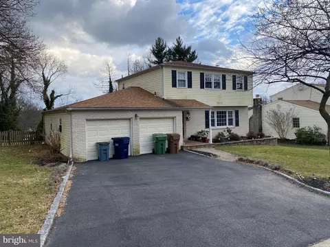 837 Twining Rd, Dresher, PA 19025