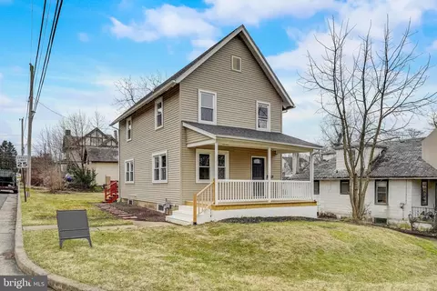 2300 Parkview Ave, Willow Grove, PA 19090