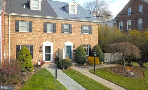 39 Franklin Ave, Souderton, PA 18964