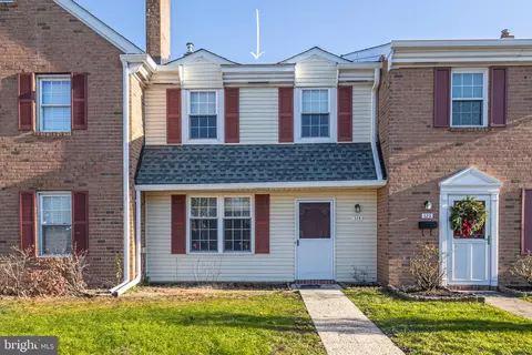 524 Clarella Ct, Lansdale, PA 19446
