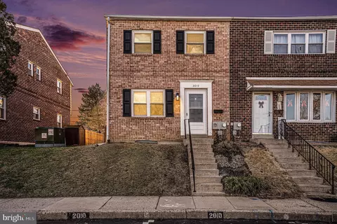 2010 Bayless Pl, Eagleville, PA 19403