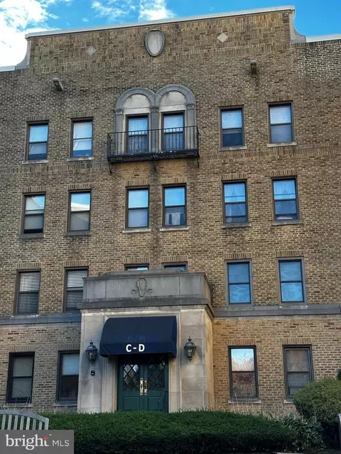 900 Valley Rd #D-303, Elkins Park, PA 19027
