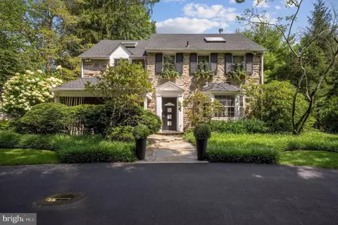Exterior - 909 Centennial Rd, Penn Valley, PA 19072 photo 2 of 21