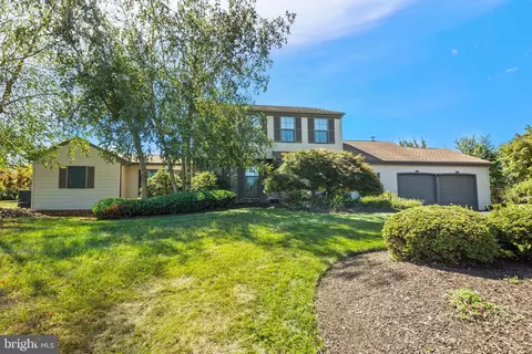 894 Carriage Way, Lansdale, PA 19446