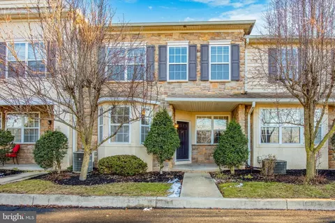 230 State St #7, East Greenville, PA 18041