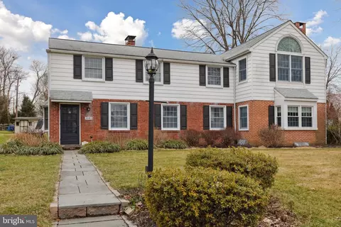 3182 Mayflower Rd, Plymouth Meeting, PA 19462