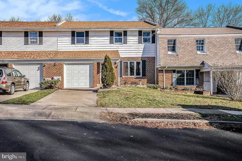 327 Laurel Dr, Collegeville, PA 19426