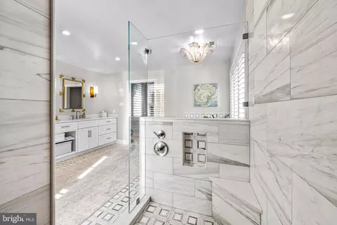 Bath - 1045 Whitegate Rd, Wayne, PA 19087 photo 8 of 15