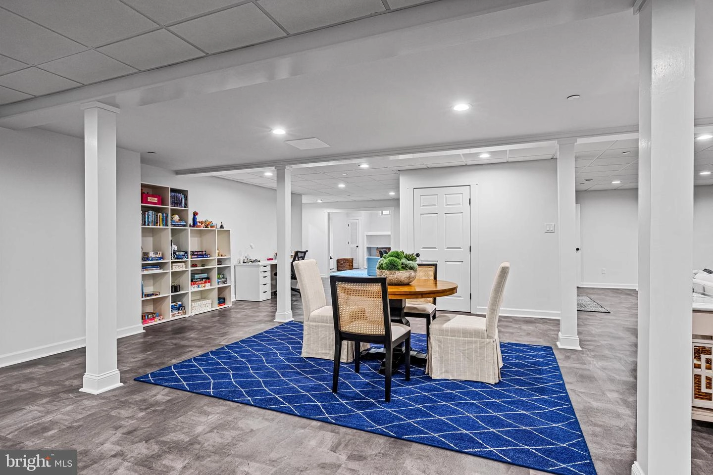 Dining - 1045 Whitegate Rd, Wayne, PA 19087 photo 3 of 3