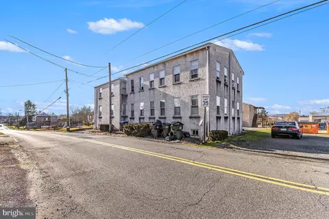 19 Merkel Rd, Gilbertsville, PA 19525