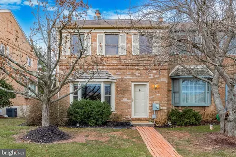 4017 Carriage Dr, Skippack, PA 19474