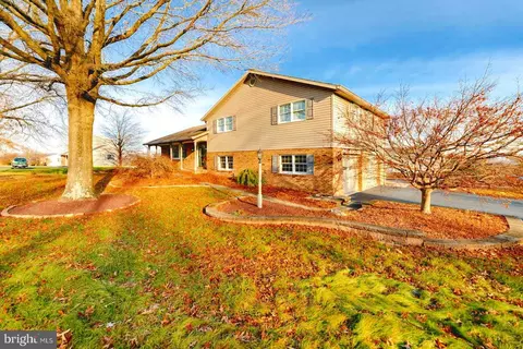 2399 Rhoads Rd, Pottstown, PA 19464