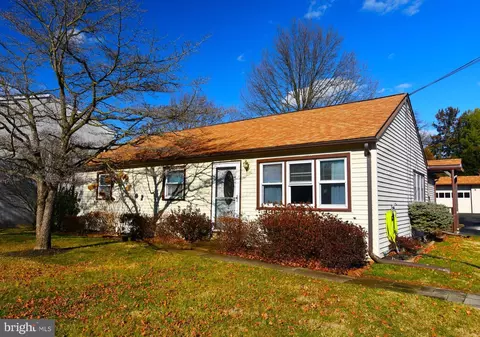 512 Prospect Ave, Horsham, PA 19044