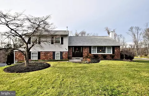 988 Williamson Rd, Horsham, PA 19044