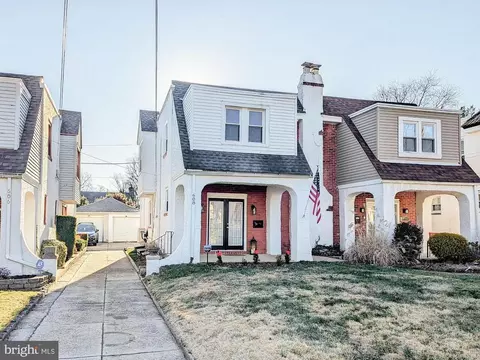 608 Arbor Rd, Cheltenham, PA 19012