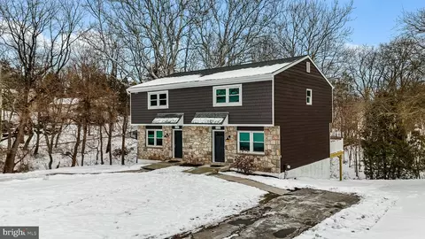 1224 N Valley Rd, Pottstown, PA 19464