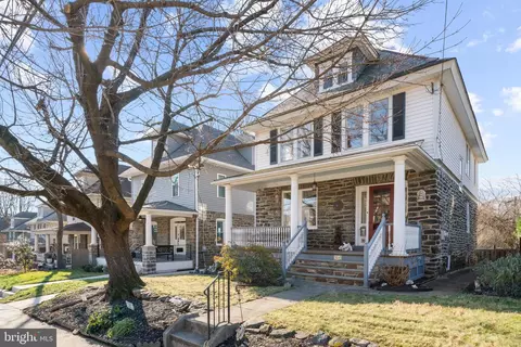 314 N Essex Ave, Narberth, PA 19072