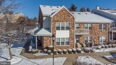 702 Valley Glen Rd #CONDO 275, Elkins Park, PA 19027