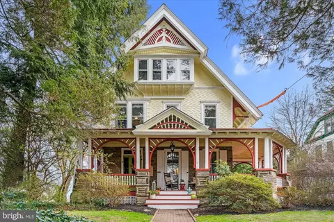 162 Fernbrook Ave, Wyncote, PA 19095