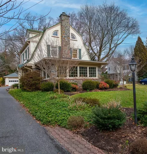1 W Lodges Ln, Bala Cynwyd, PA 19004