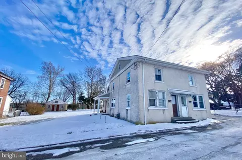883 Center St, Bridgeport, PA 19405