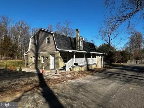 1722 Snyder Rd, Green Lane, PA 18054