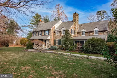 707 Hagys Ford Rd, Penn Valley, PA 19072