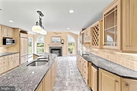Kitchen - 301 E Ormandy Pl, Ambler, PA 19002 photo 2 of 4
