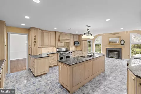 Kitchen - 301 E Ormandy Pl, Ambler, PA 19002 photo 3 of 4