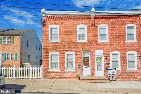 425 Prospect Ave, Bridgeport, PA 19405
