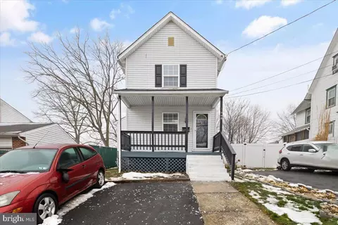 1660 Prospect Ave, Willow Grove, PA 19090