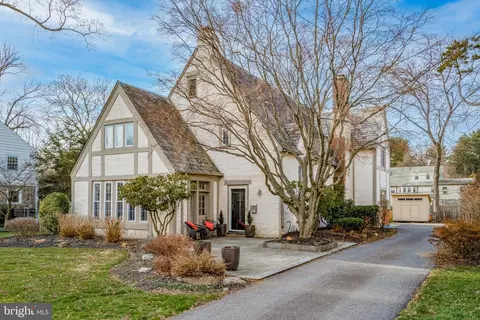 1409 Hillside Rd, Wynnewood, PA 19096