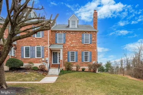 150 Revere Ct, Collegeville, PA 19426