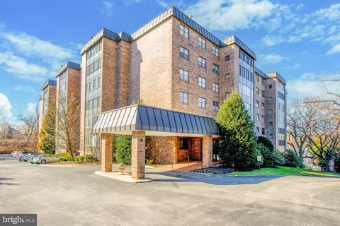 930 W Montgomery Ave #109, Bryn Mawr, PA 19010