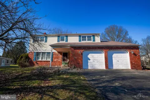 1940 Broad, Lansdale, PA 19446