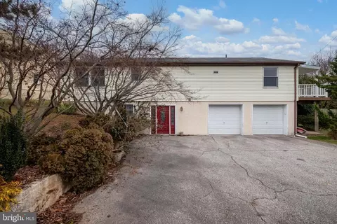 126 Evergreen Ln, King Of Prussia, PA 19406