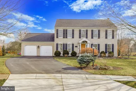 16 Linden Way, Harleysville, PA 19438