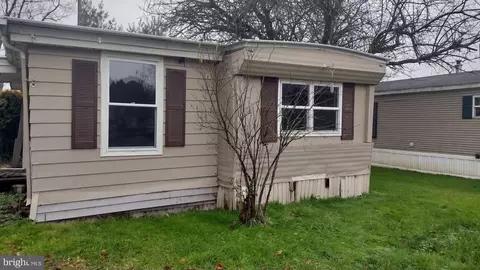 165 W Ridge Pike #242, Royersford, PA 19468