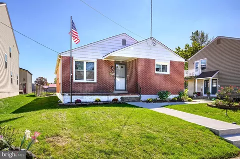 122 E Summit St, Souderton, PA 18964