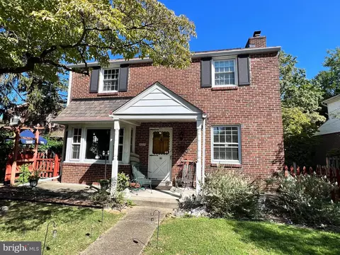 629 Haverford Rd, Ardmore, PA 19003