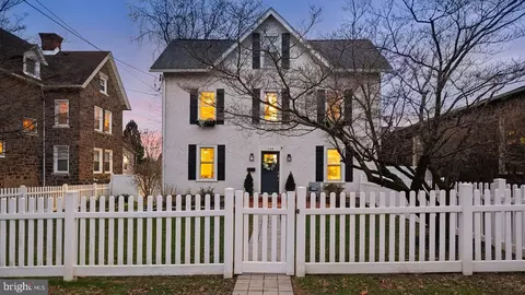 148 Mount Carmel Ave, Glenside, PA 19038