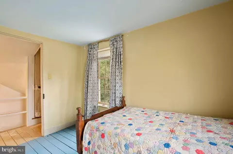 Bedroom - 22 Main St, Spring Mount, PA 19478 photo 4 of 4