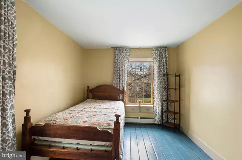 Bedroom - 22 Main St, Spring Mount, PA 19478 photo 3 of 4