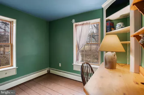 Dining - 22 Main St, Spring Mount, PA 19478 photo 3 of 3