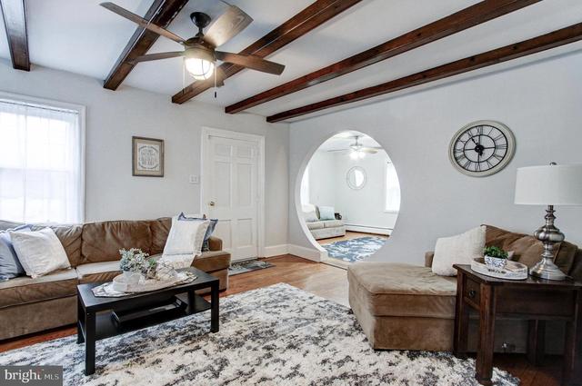 427 Dresher Rd, Horsham, PA 19044