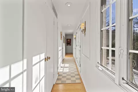 Entry Way - 437 Crescent Rd, Wyncote, PA 19095 photo 3 of 3